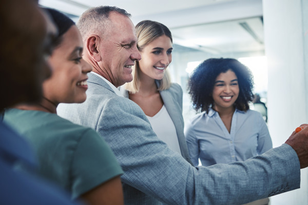 領(lǐng)導力咨詢：培養(yǎng)領(lǐng)導力，為組織發(fā)展提供有力保障