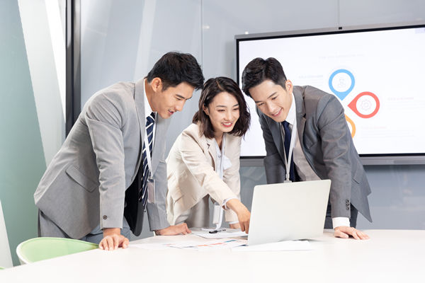 精益人才發(fā)展：培養(yǎng)專業(yè)人才，推動企業(yè)持續(xù)發(fā)展