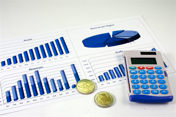 聚焦年度目標(biāo)，精心策劃經(jīng)營，計(jì)劃引領(lǐng)企業(yè)前行