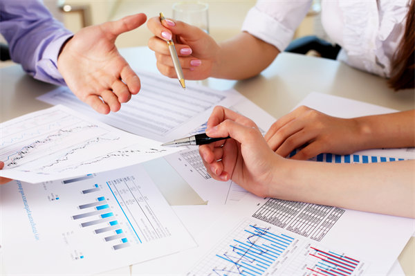 聚焦核心業(yè)務(wù)，優(yōu)化經(jīng)營計劃，推動企業(yè)高質(zhì)量發(fā)展