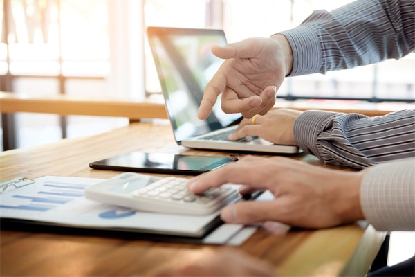 協(xié)同內(nèi)外力量，執(zhí)行經(jīng)營計(jì)劃，共創(chuàng)企業(yè)美好明天