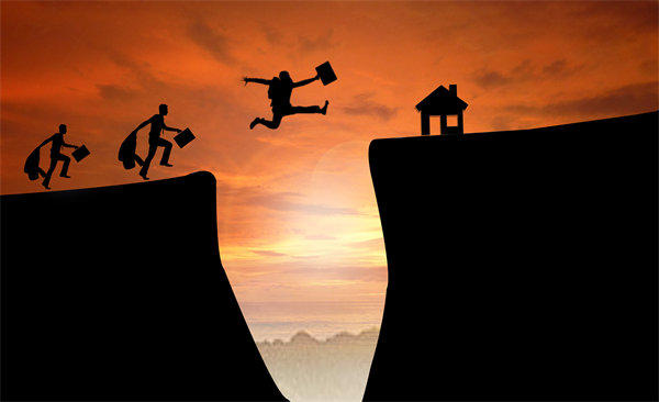 創(chuàng)新企業(yè)管理思維，激發(fā)員工潛能，推動(dòng)企業(yè)騰飛