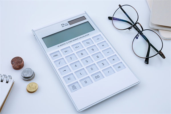 根據(jù)薪酬的構(gòu)成來確定不同競爭性薪酬政策怎么制定？