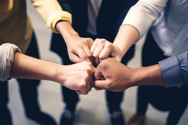 如何構(gòu)建積極工作環(huán)境：促進員工滿意度與認(rèn)同感？