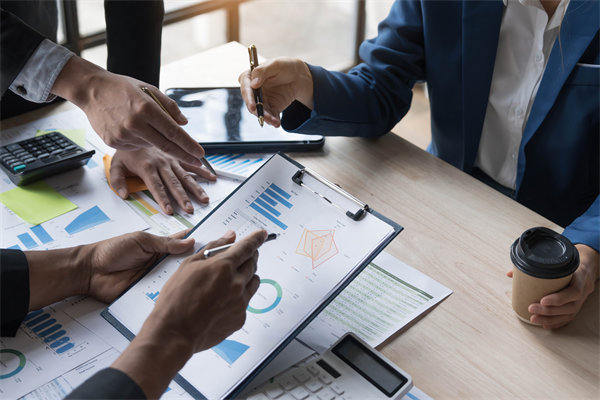 信息流通障礙：如何確保集團內(nèi)部管控信息的暢通？