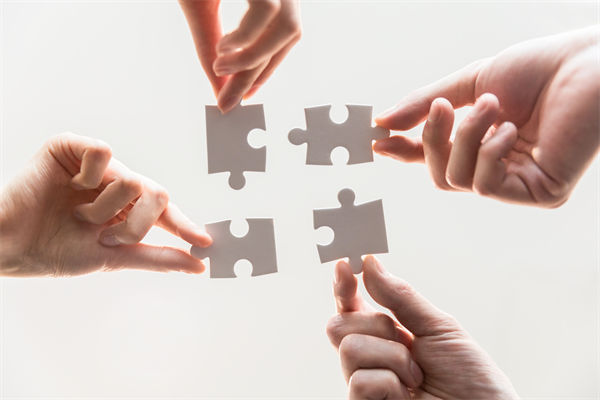 戰(zhàn)略聯(lián)盟與并購：企業(yè)擴(kuò)張的利弊權(quán)衡與選擇策略？