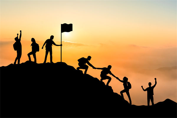 本年度經(jīng)營計(jì)劃中應(yīng)如何設(shè)定并達(dá)成具體業(yè)務(wù)目標(biāo)？