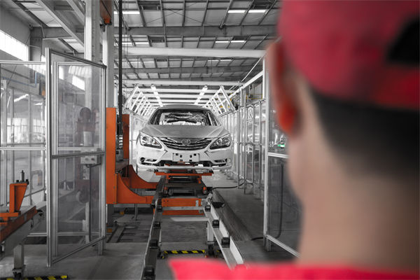 精益生產(chǎn)破除管理積弊，引領(lǐng)制造業(yè)邁向卓越運(yùn)營