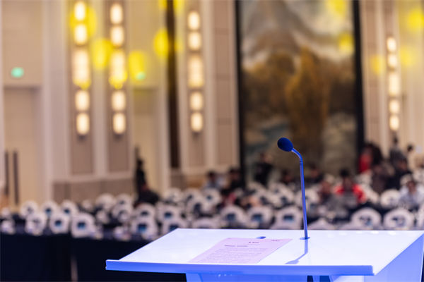 組織規(guī)劃管理分析：多地查擺年輕干部混日子等問題