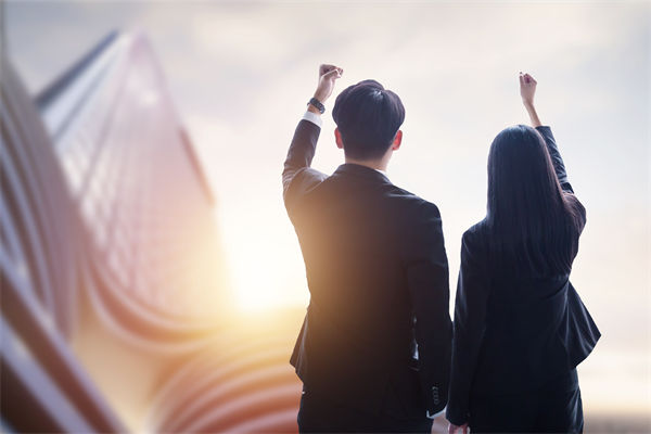 薪酬咨詢分析：公職人員兼職送外賣，紀(jì)委回應(yīng)來(lái)了