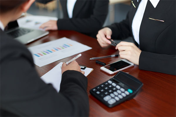 薪酬績效咨詢公司，如何助企業(yè)制定公平激勵方案？