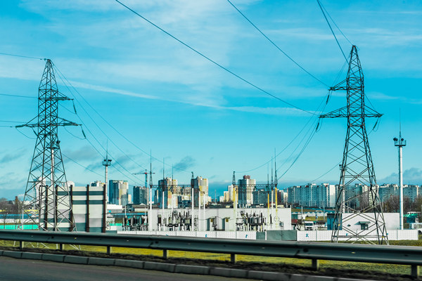 電氣行業(yè)年度經(jīng)營(yíng)計(jì)劃咨詢公司哪家好，高低壓設(shè)備產(chǎn)能怎優(yōu)化？